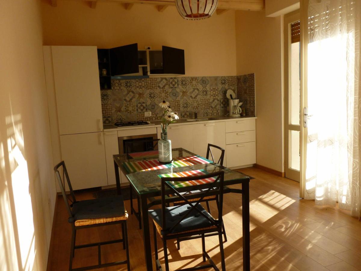 Apartament Casa Teodoro - Gelsomino, Ulivi & Orchidea Tignale Zewnętrze zdjęcie