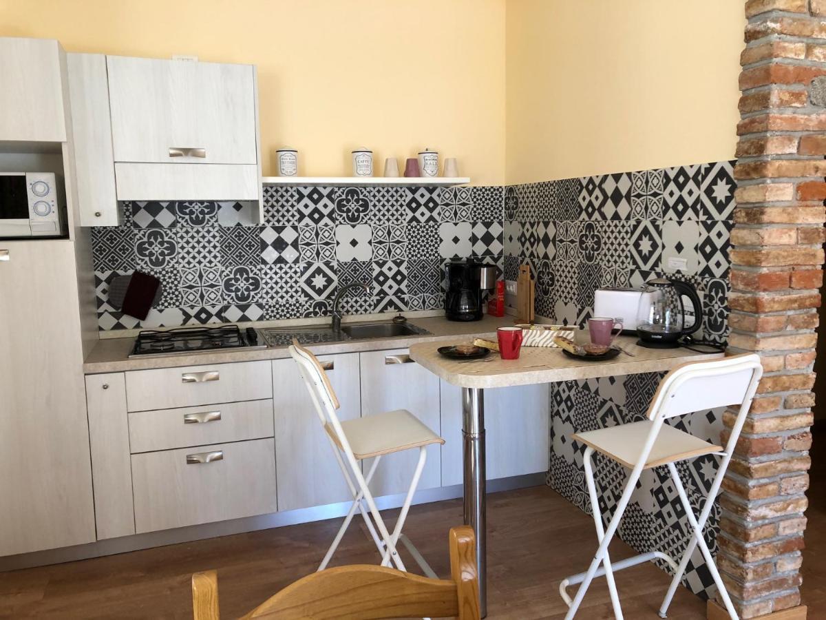Apartament Casa Teodoro - Gelsomino, Ulivi & Orchidea Tignale Zewnętrze zdjęcie
