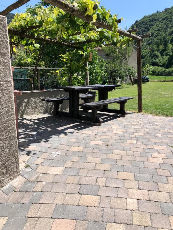 Apartament Casa Teodoro - Gelsomino, Ulivi & Orchidea Tignale Zewnętrze zdjęcie