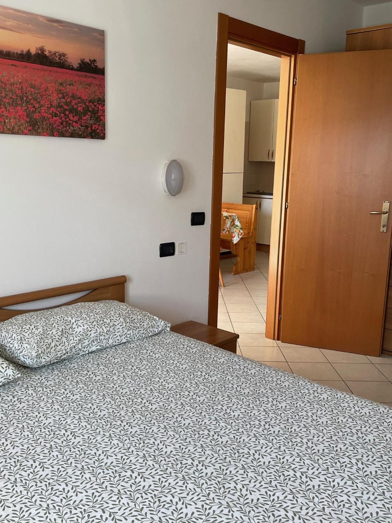 Apartament Casa Teodoro - Gelsomino, Ulivi & Orchidea Tignale Zewnętrze zdjęcie
